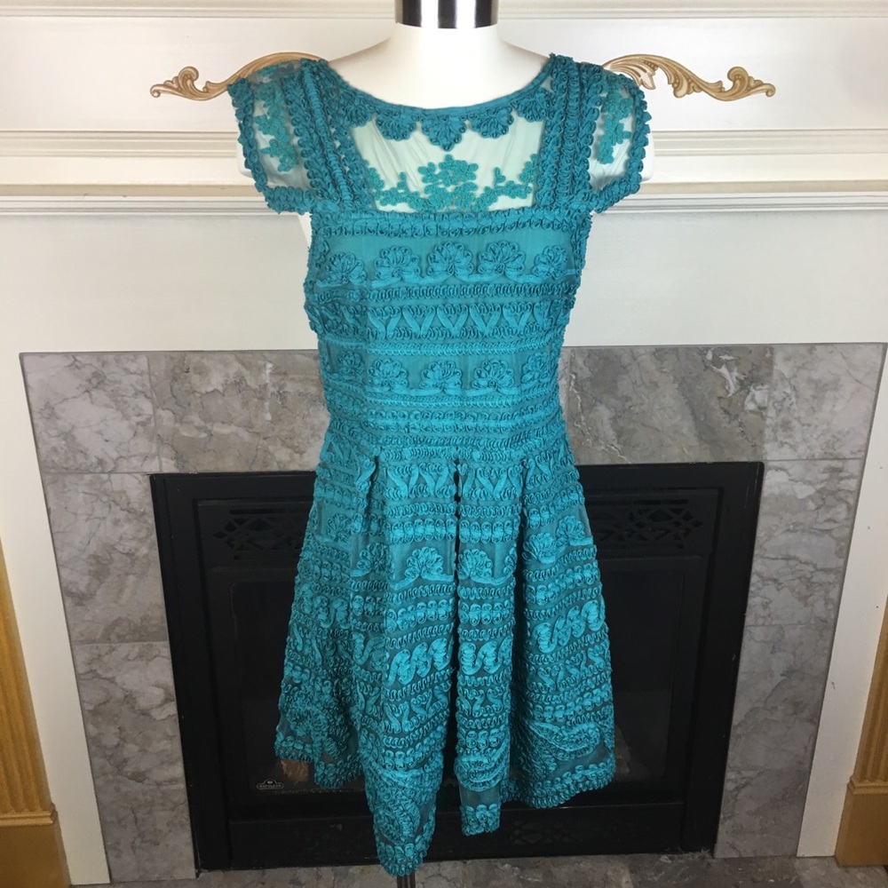 YOANA BARASCHI Lace Embroidered Babydoll Dress